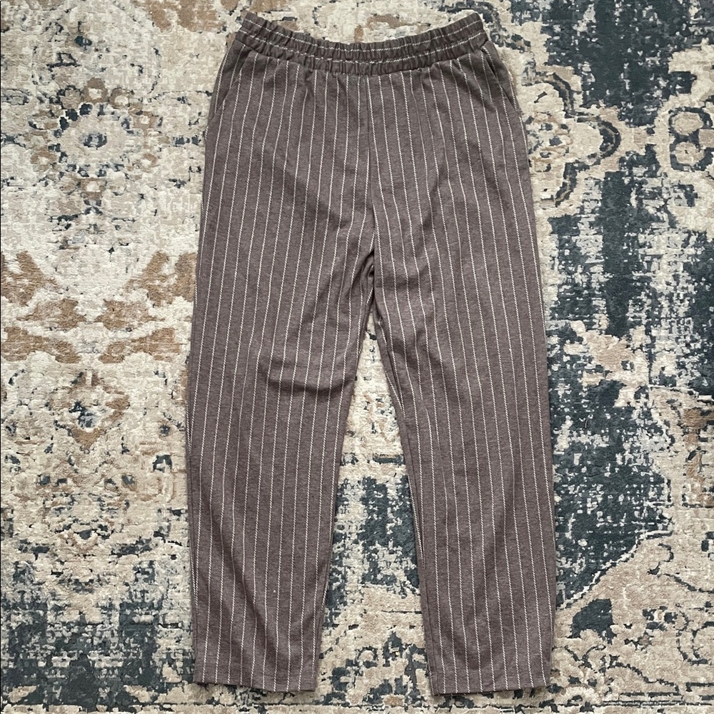 A New Day Gray Striped Women’s Pants